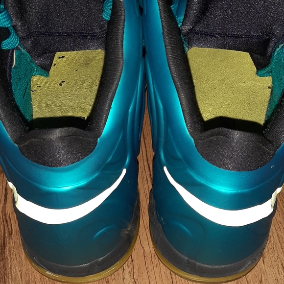 Nike Air Max Hyperposite - Picture 3 of 6